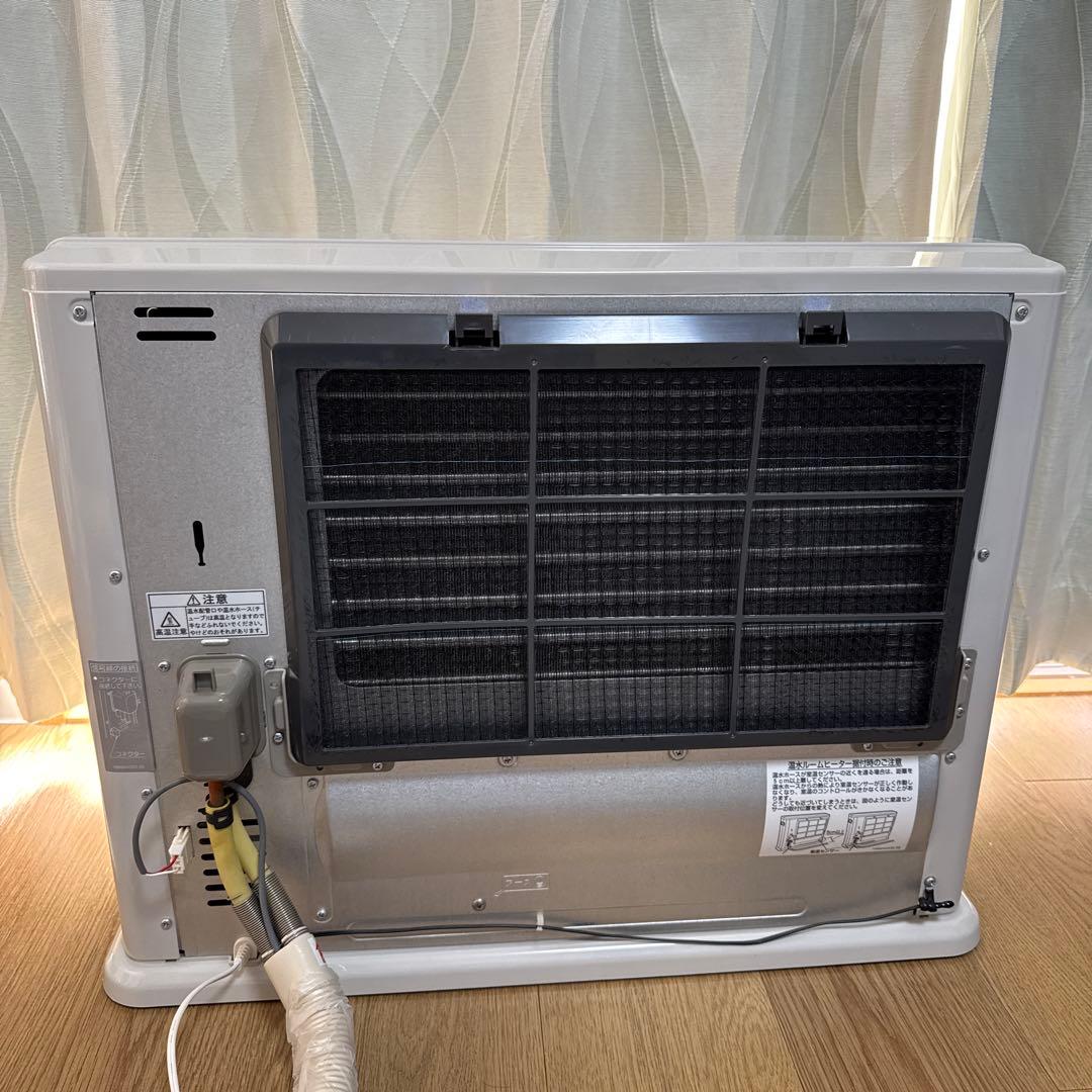 リンナイ　温水ルームヒーター　11年製