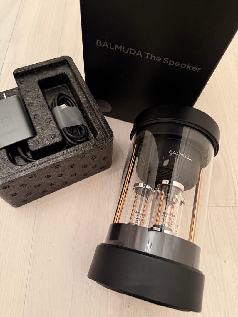 メルカリ便　バルミューダ　BALMUDA M01A-BK スピーカー