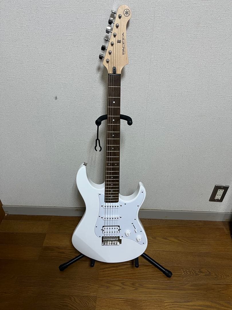 「美品」Yamaha PACIFICA PAC 012 ヤマハ　パシフィカ