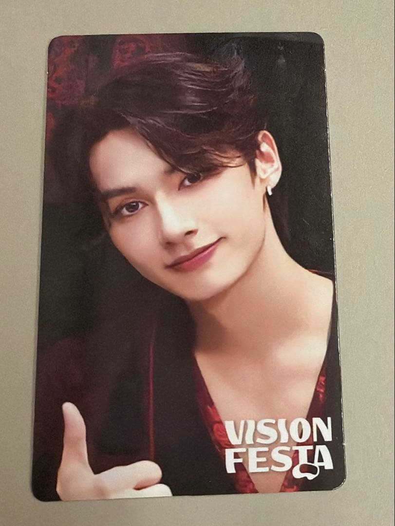ジュン トレカ SEVENTEEN VISION FESTA カード