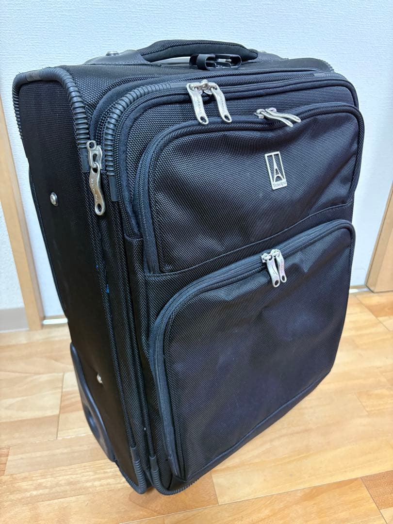 Travelpro FlightCrew4 21インチRollaboard®