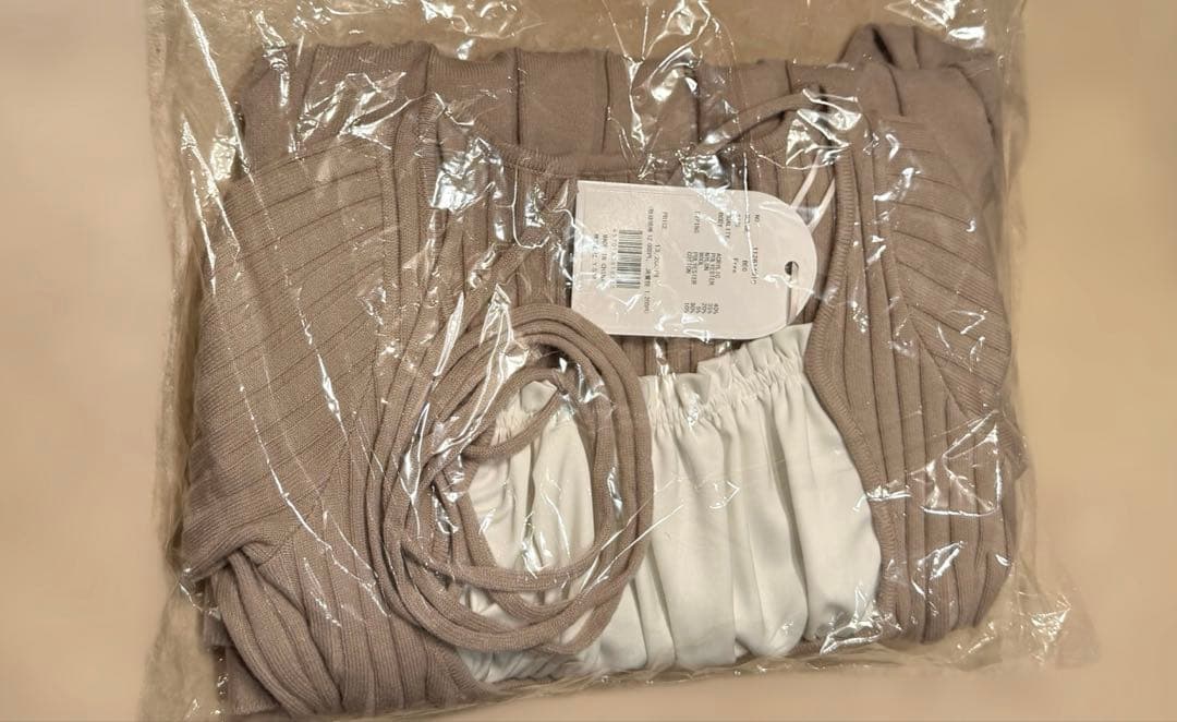 Darich 新品未使用 ネックリボンデザインフレアニットミニワンピース