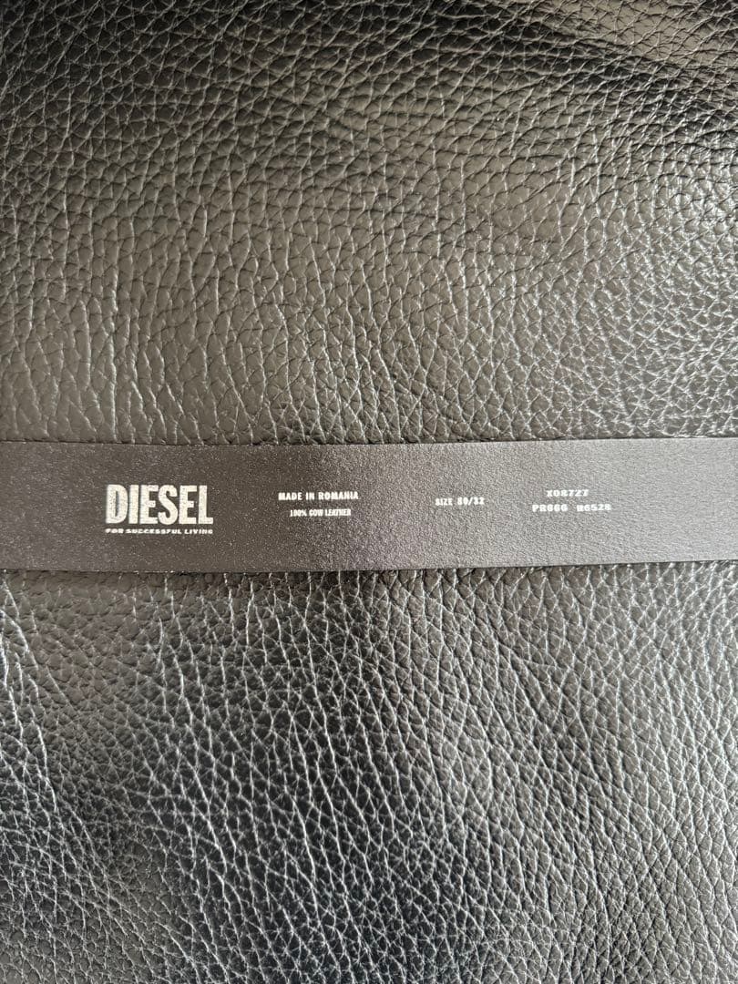 DIESEL 黒レザーオーバルバックルベルト