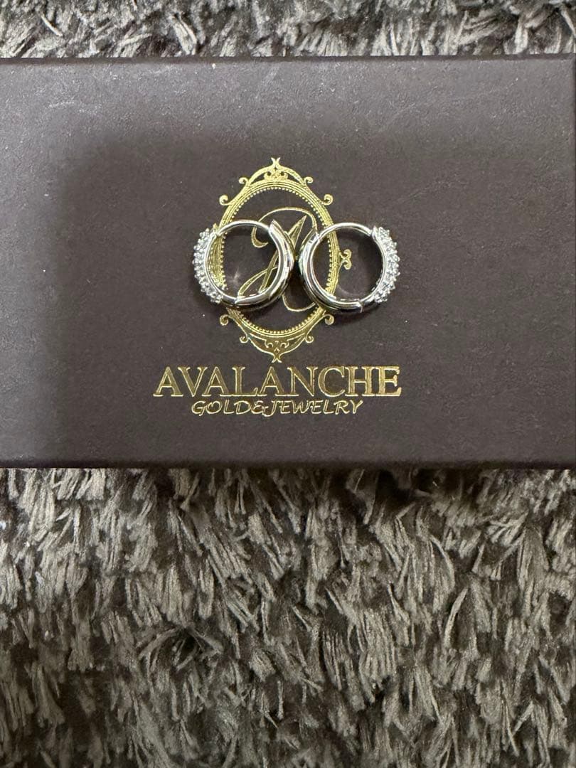 AVALANCHE シルバー フープピアス