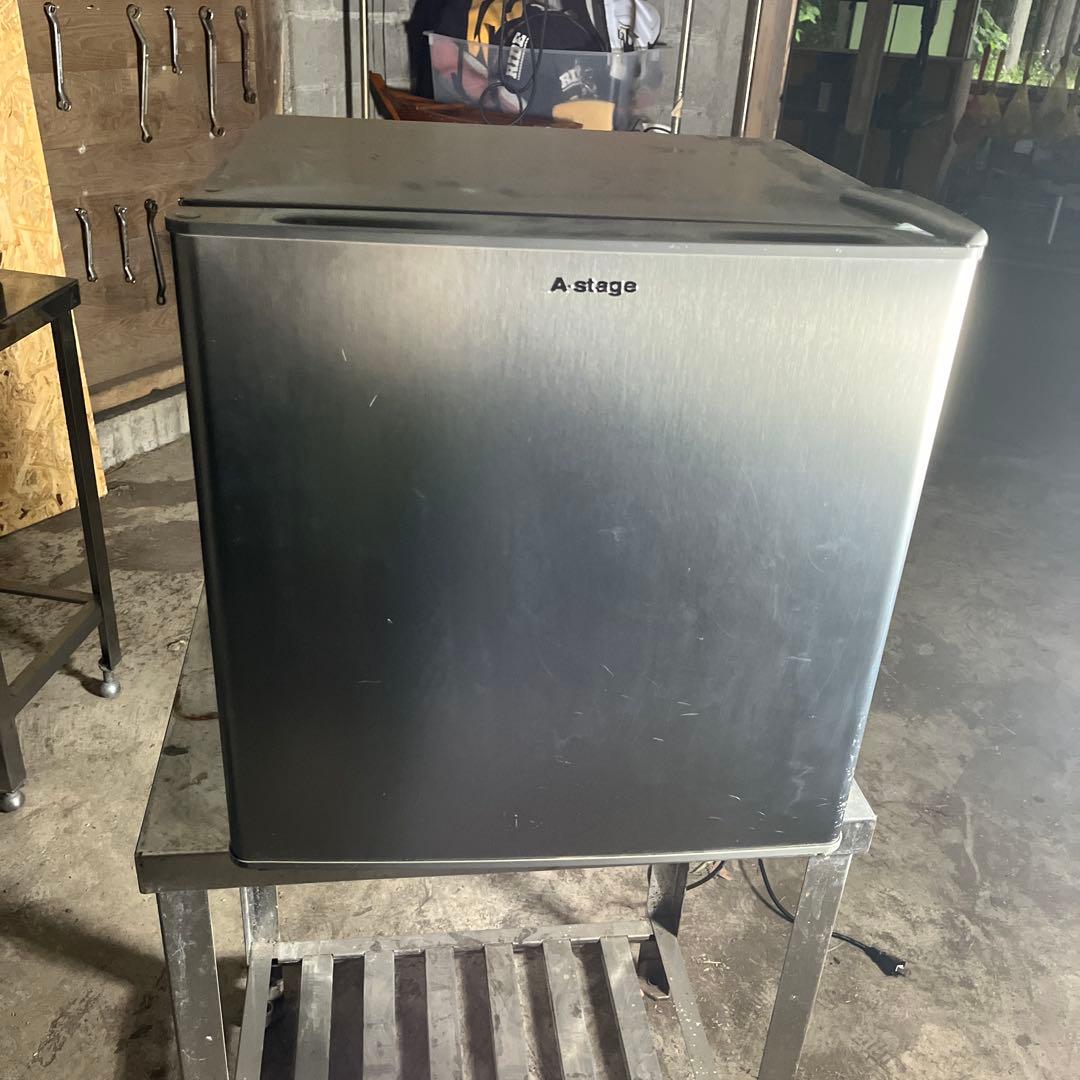 冷凍庫　小型　2020年式