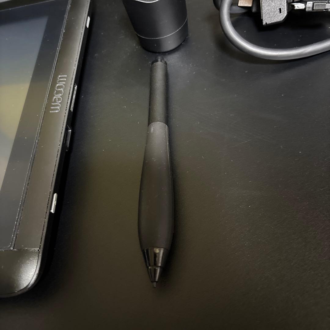 液タブ・ペンタブ Wacom Cintiq 13HD