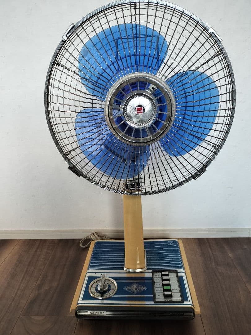 青い3枚ファンの扇風機　昭和レトロアンティークSHARPシャープPJ-303SF