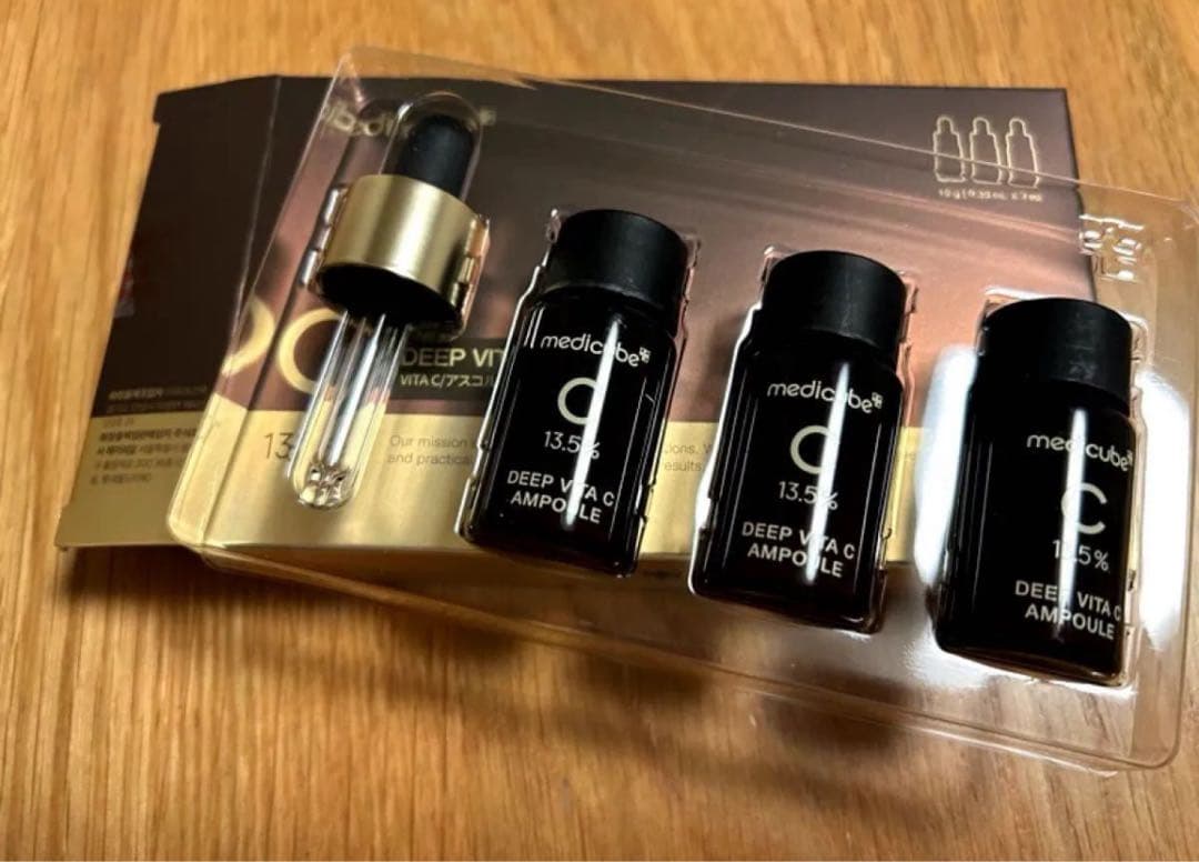 メディキューブ ダーマエアショット+スキンブースターショット＋ビタCアンプル