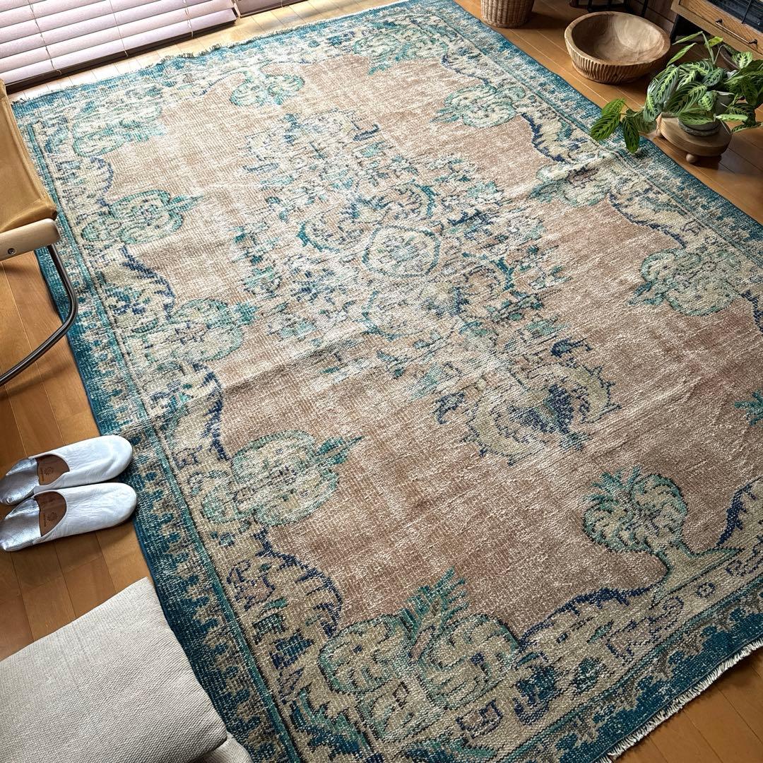 大判172×235淡いブラウンベージュ×ブルー　擦れトルコヴィンテージラグ