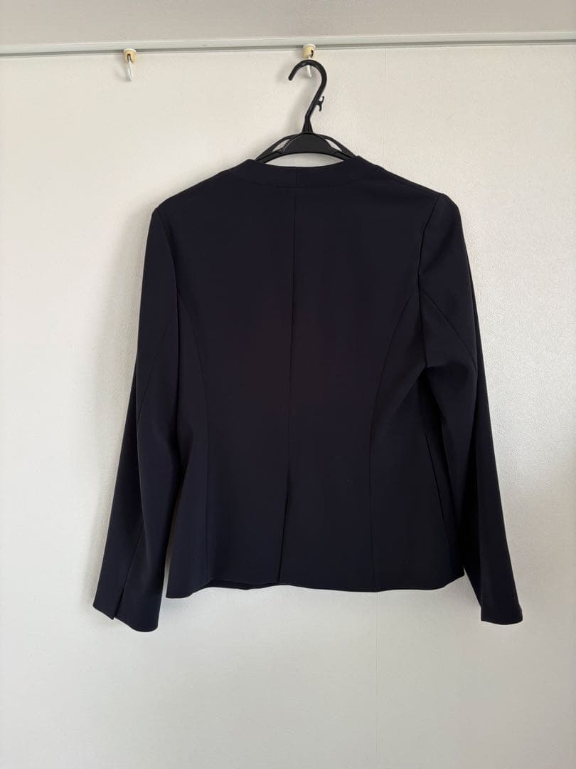 美品 INDIVI パンツスーツ 36 ネイビー ノーカラー