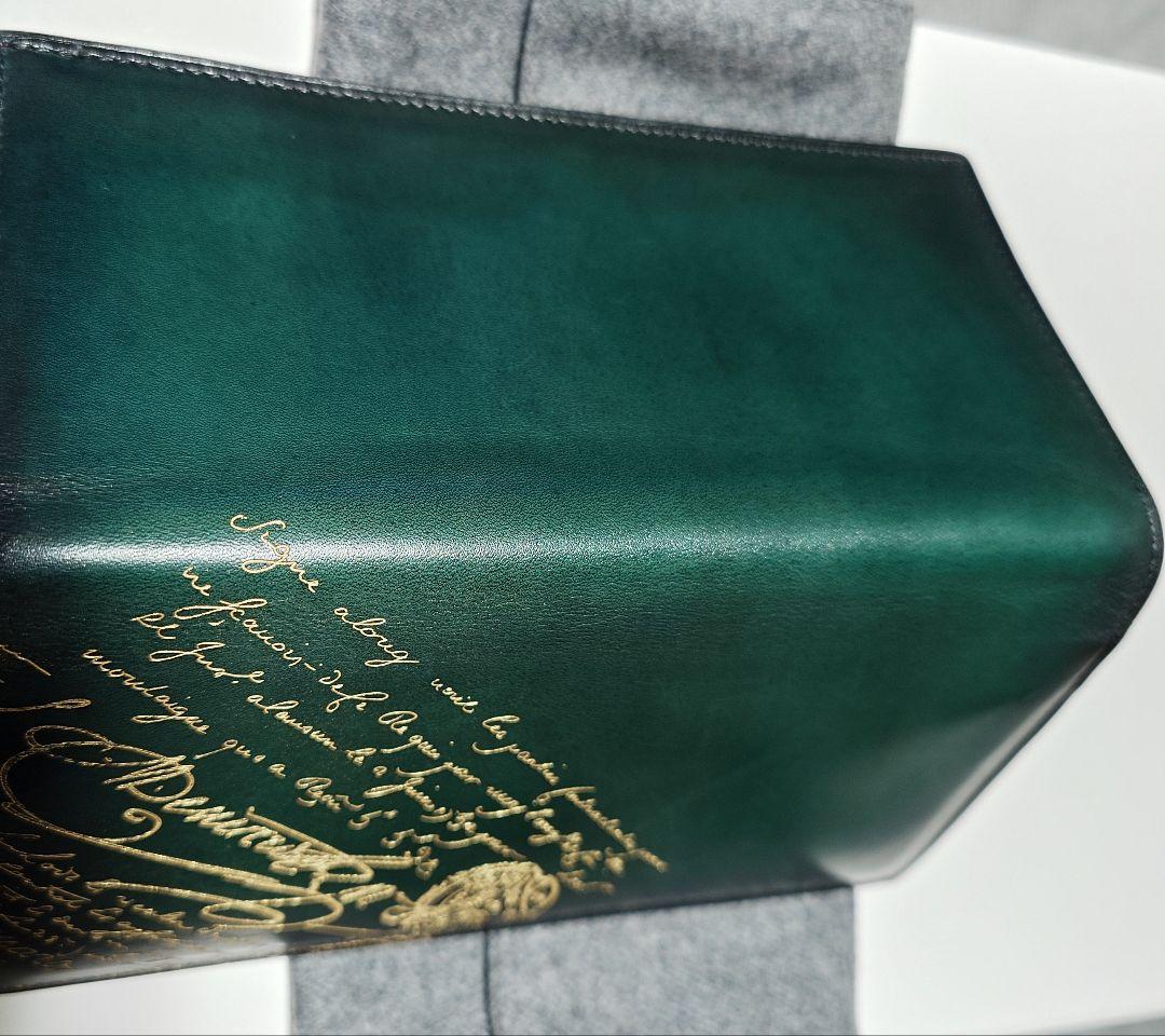 BERLUTI ベルルッティ　サンタルスクリットレザー長財布スペシャルオーダー