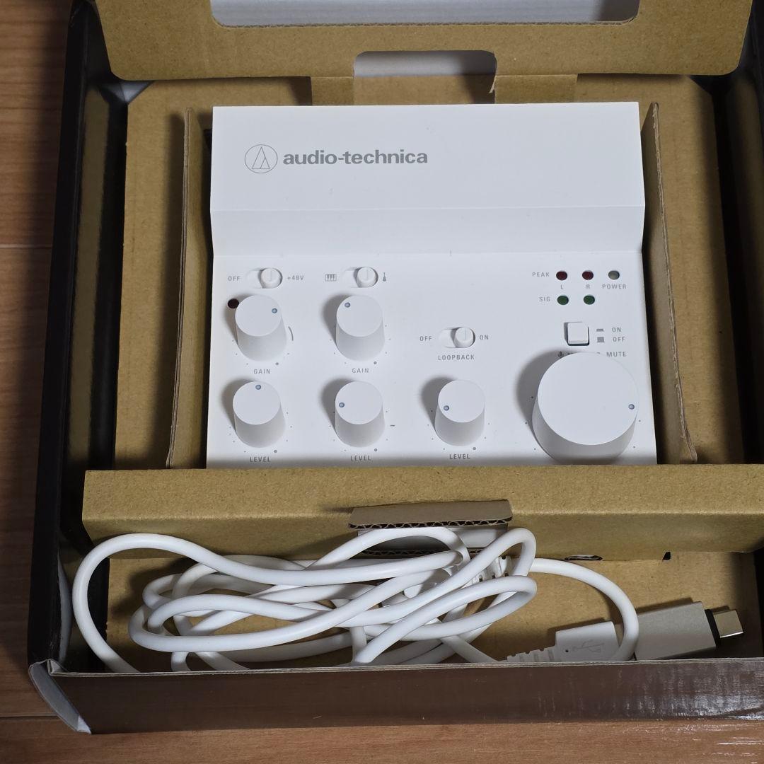 オーディオテクニカ AT-UMX3 WH