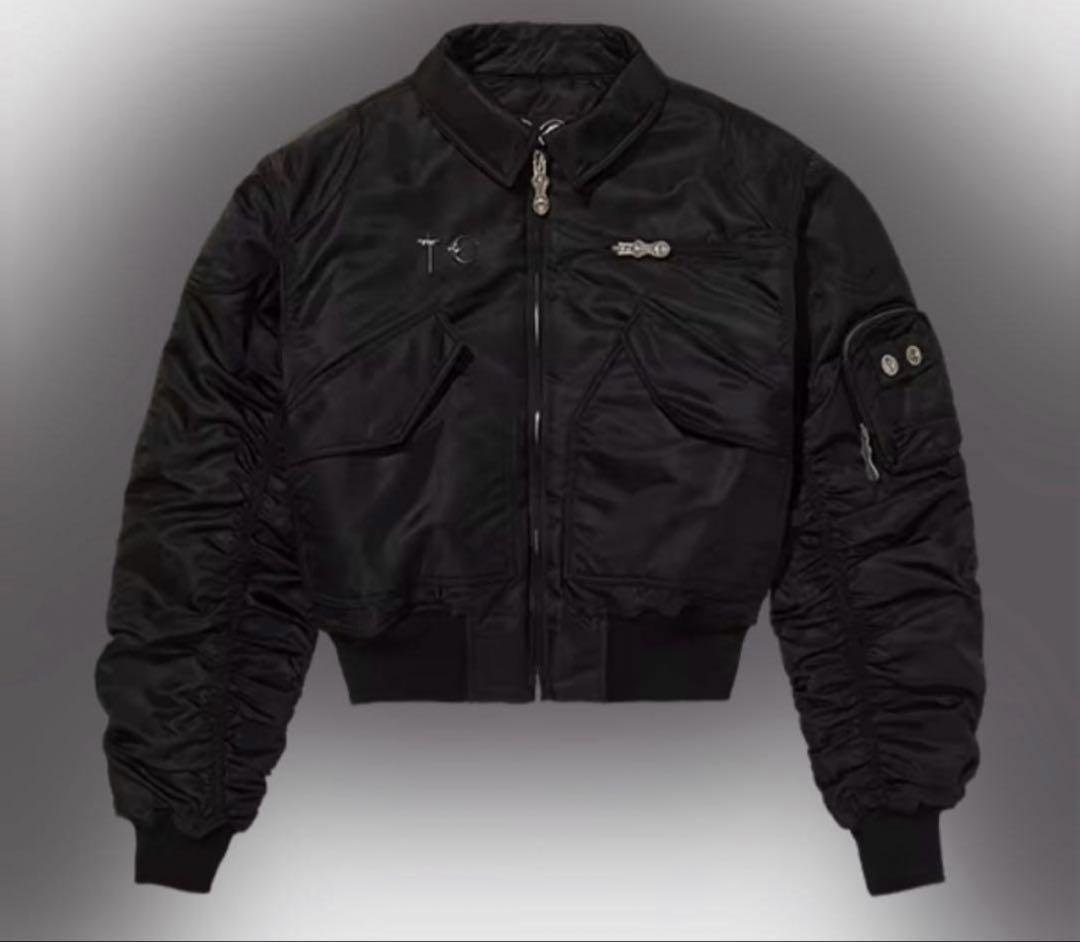 【極美品】thug club 短丈 ボンバージャケット スタッズなし