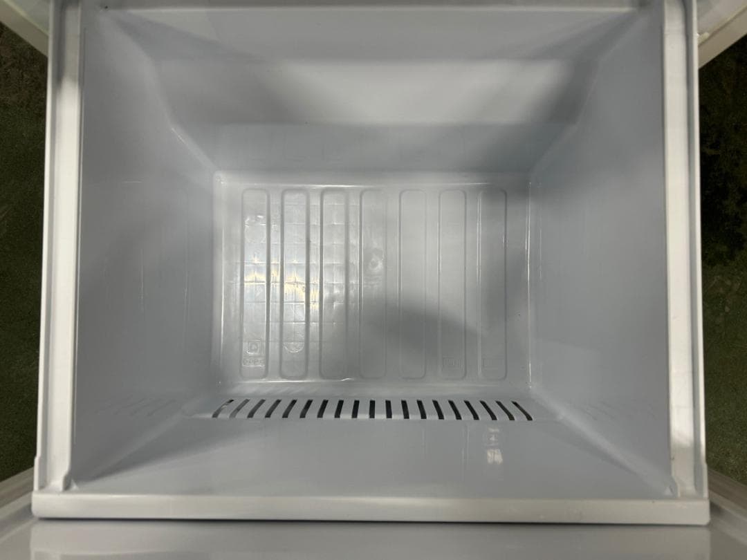 大阪送料無料★3か月保障付★冷蔵庫★2022年★MR-P15G-W1★R-252