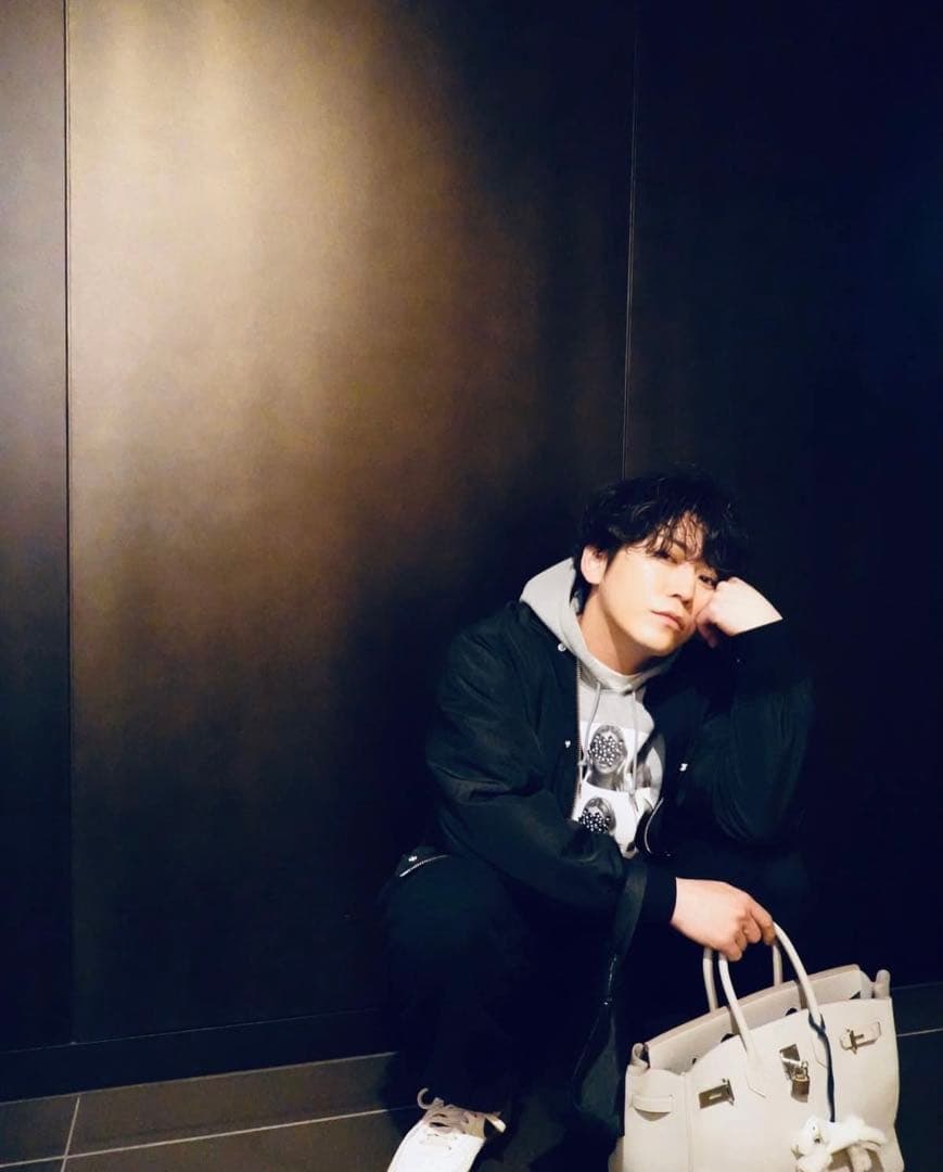 【大ちゃん】GOD SELECTION XXX フーディ 黒 L