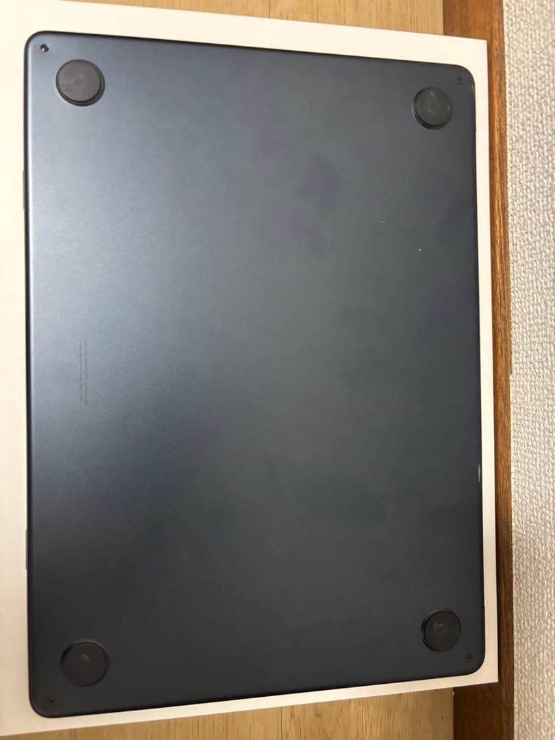 バッテリー新品同様 M2 Macbook Air 13インチ　A2681 256