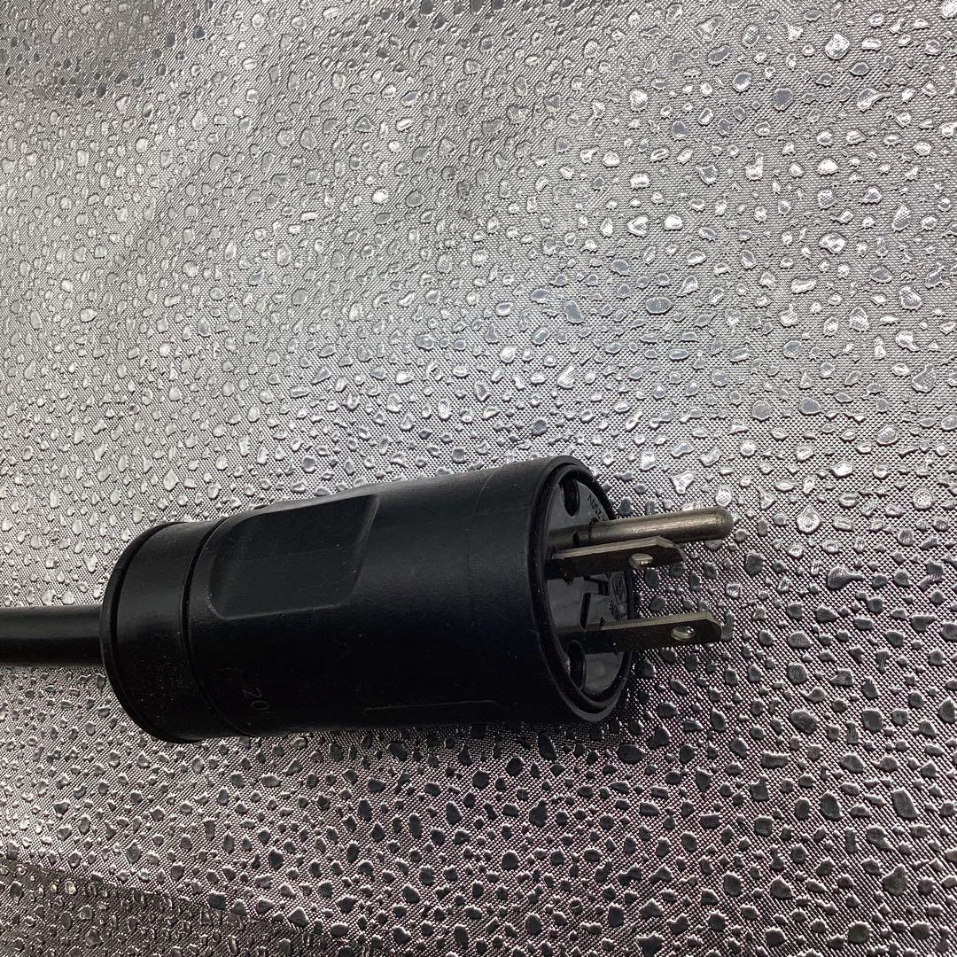 三菱アウトランダーPHEV YAZAKI製(9499D510) 充電ケーブル