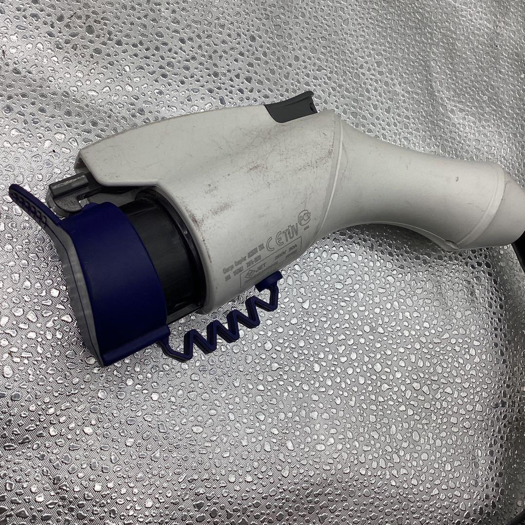 三菱アウトランダーPHEV YAZAKI製(9499D510) 充電ケーブル