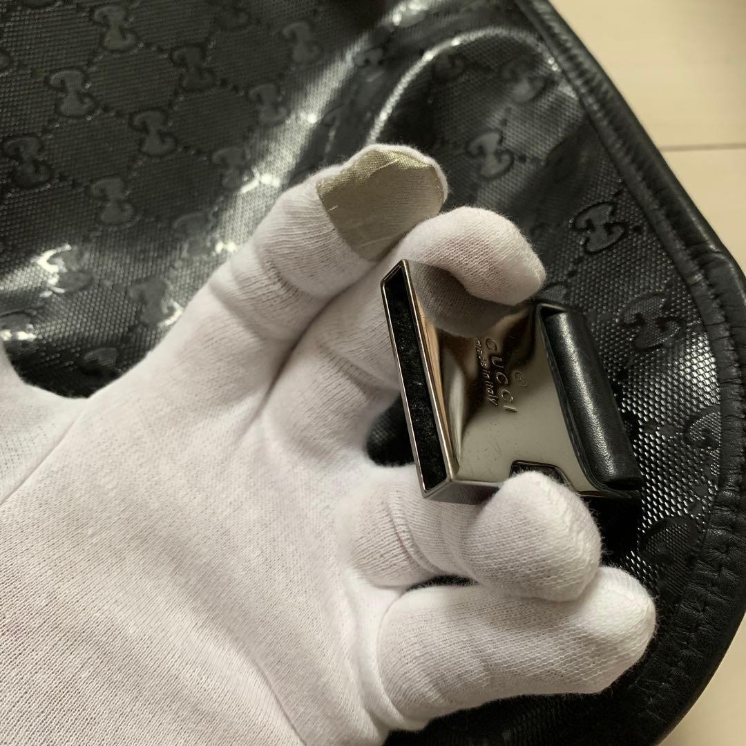 GUCCI グッチ GG柄 メッセンジャーバッグ ショルダーバッグ