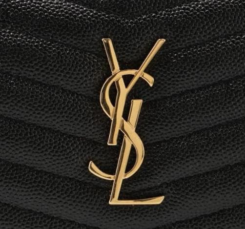 ★週末限定価格　YSL キルティングボディバッグ 黒