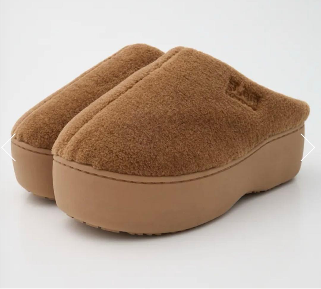 SUBU F/FUR CROG ブーツ　最終値下げ