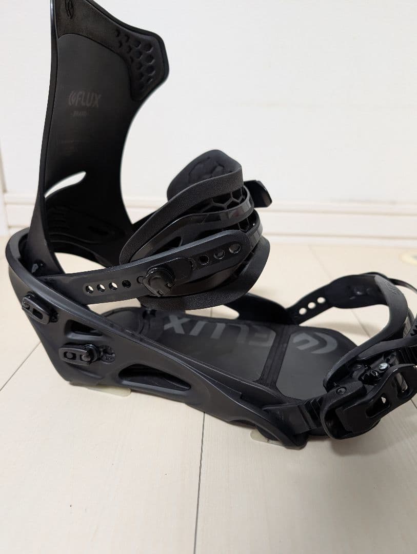 FLUX DS ブラック M ビンディング