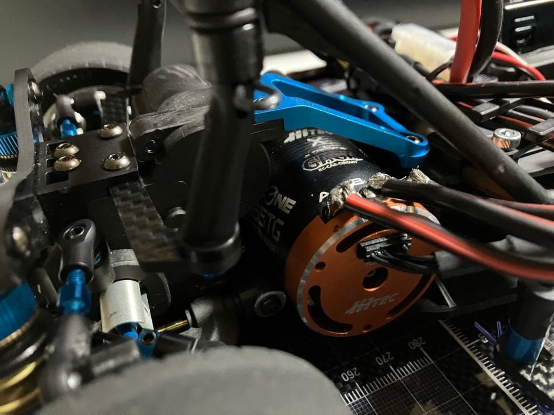 タミヤ　M08R 中古　ボディ、メカ付き