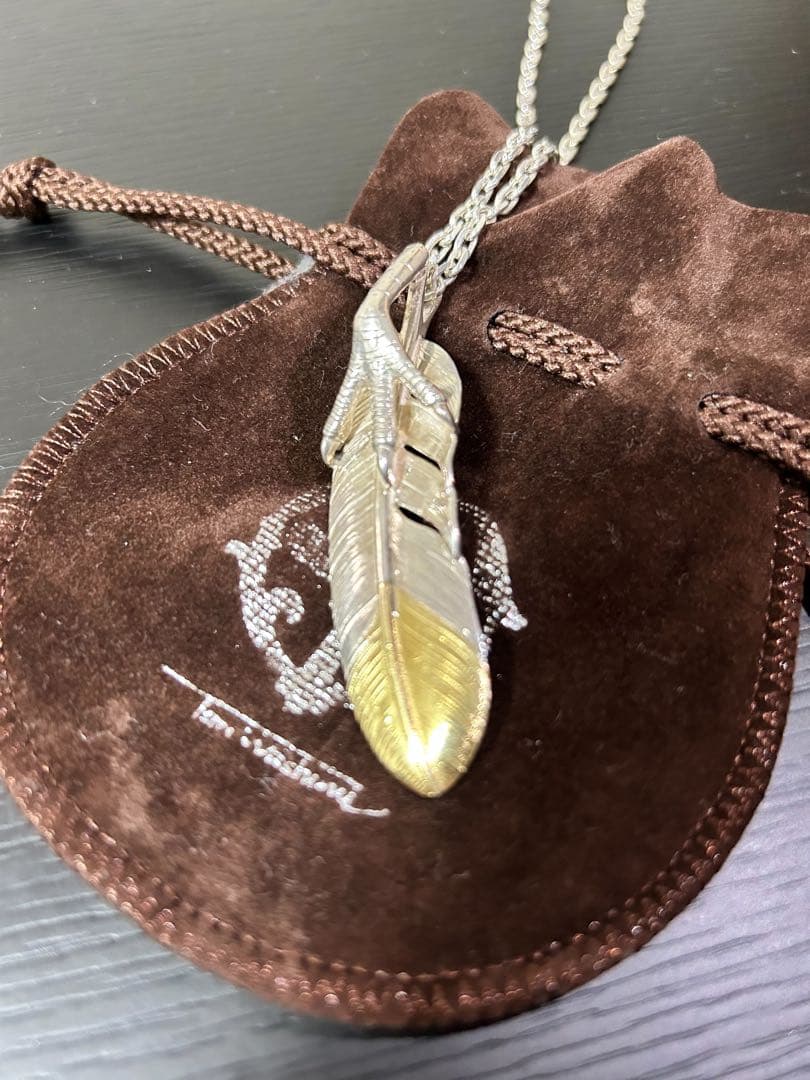 鷲見太郎　ネックレス