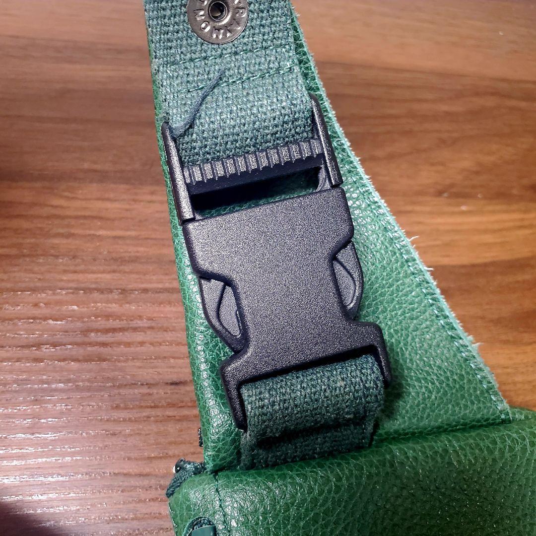 フランス ロンシャン Longchamp レザー ウエストポーチ