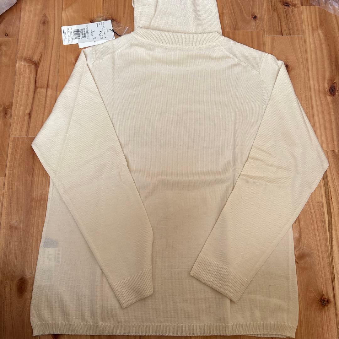 新品未使用　タグ付き　Daks ハイネックニットセータ　ホワイト　サイズ44