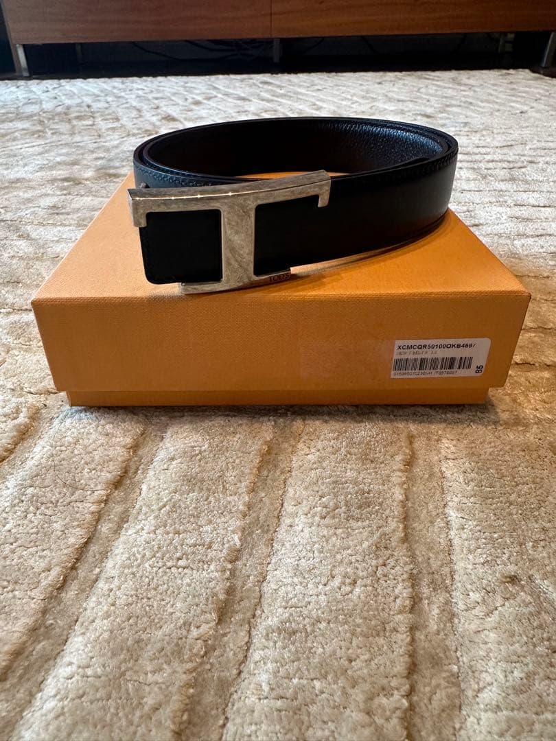 トッズ　TOD’S. T タイムレス レザー リバーシブル ベルト　サイズ85