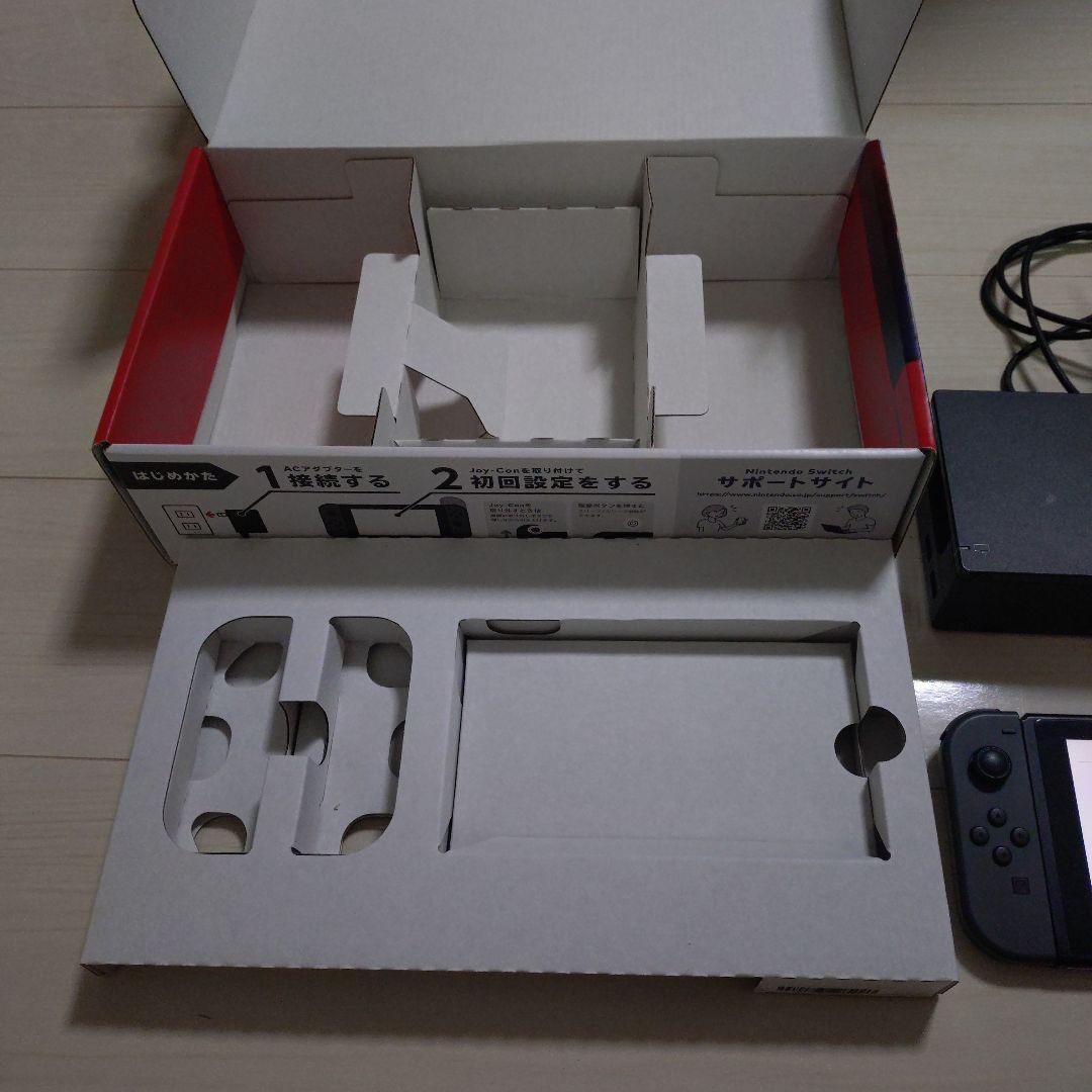 Nintendo Switch 本体 グレー Joy-Con付き　おまけ付き
