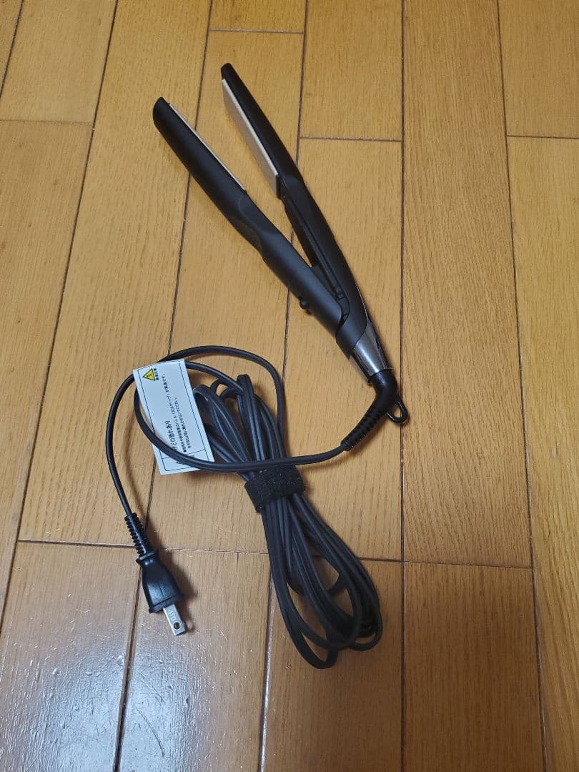 (※故障品)キヌージョ　プロ　ストレートアイロン