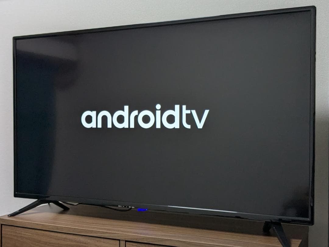 42V型 AndroidTV機能搭載 フルHDチューナーレススマートテレビ