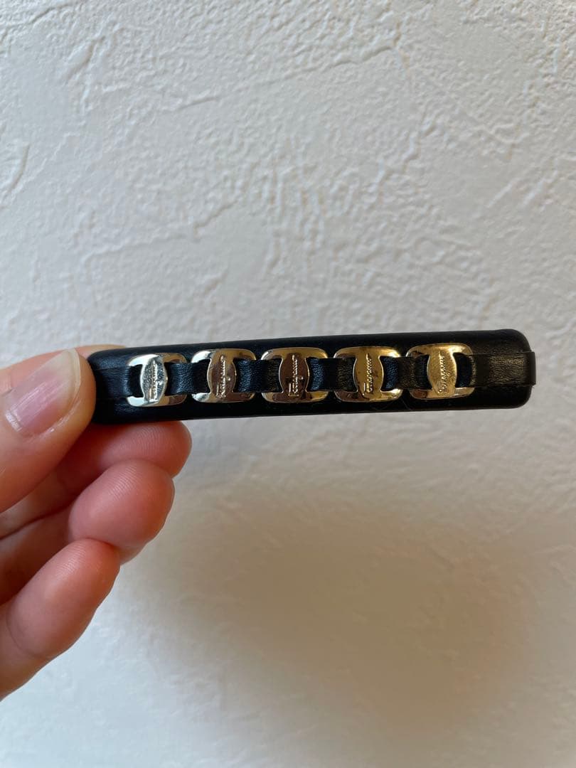 【Ferragamo】フェラガモ　バレッタ