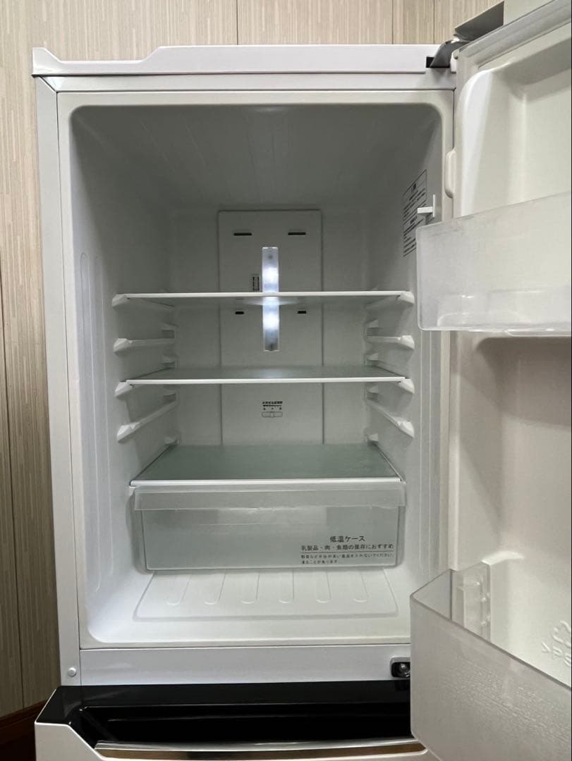 冷蔵庫 Hisense 150L 2017年 HR-D15A ハイセンス