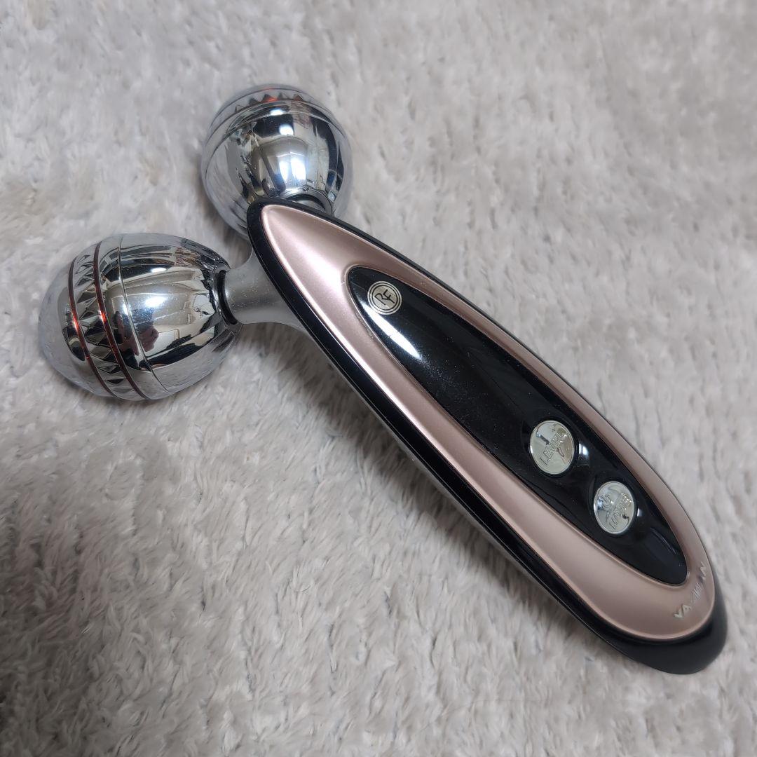 ヤーマン EMS美顔ローラー シルバー・ブラック・ローズゴールド