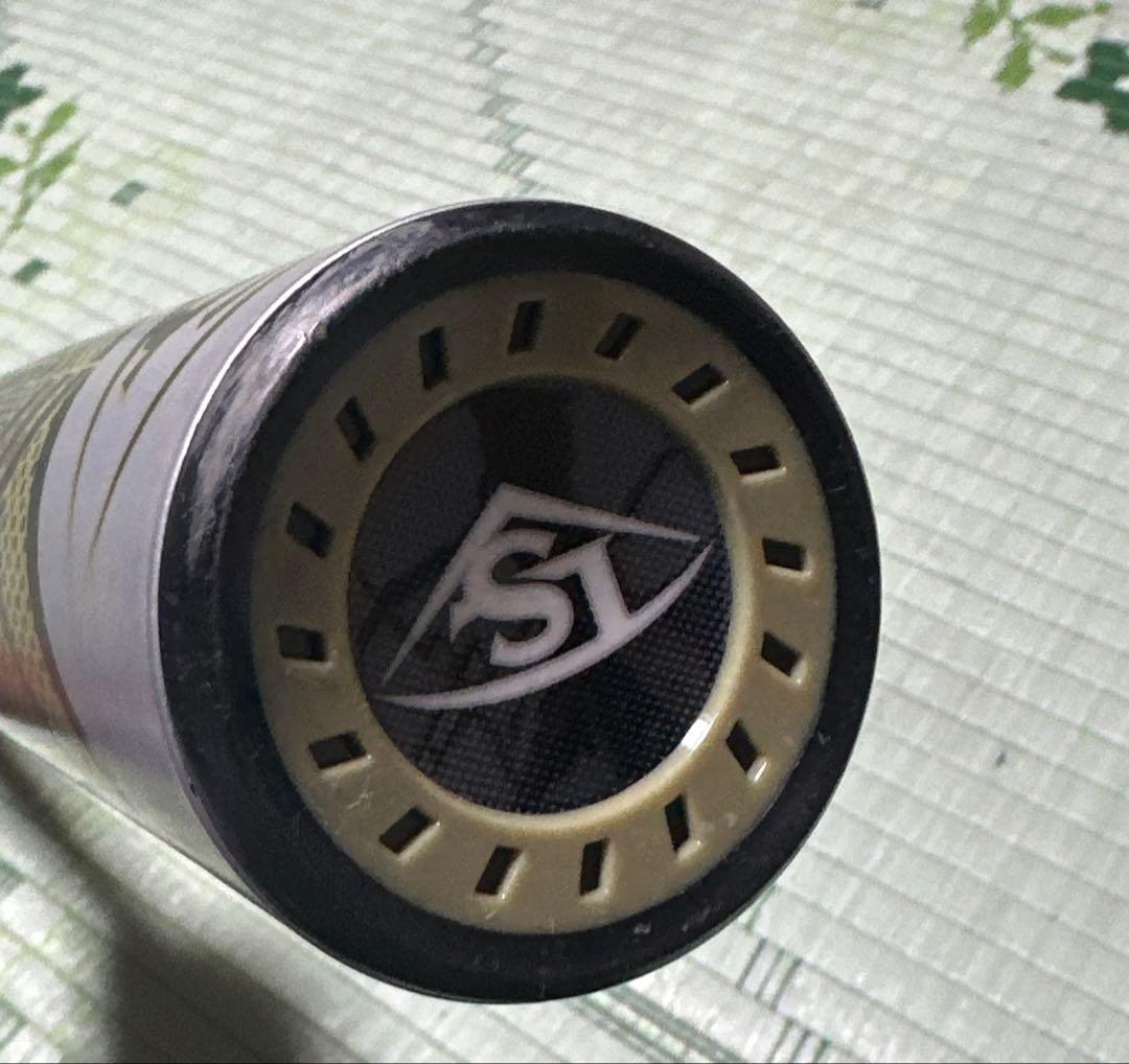 一般軟式　ルイスビルスラッガー　カタリストIII