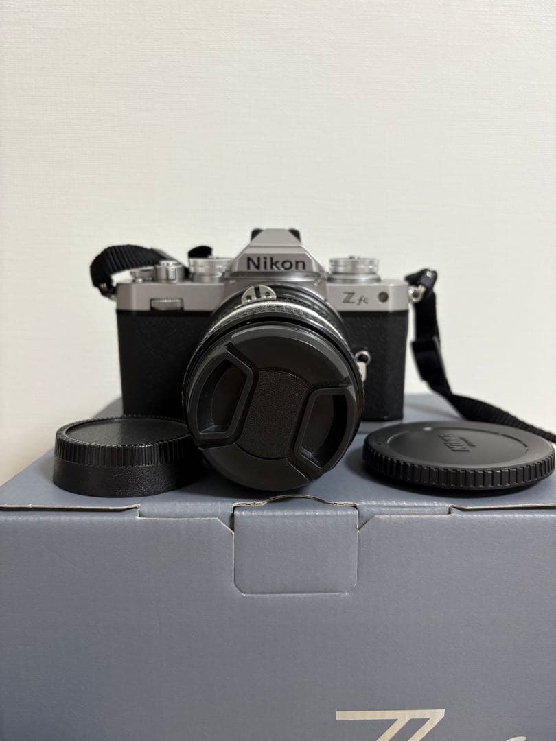 Nikon Z fc ミラーレス一眼 レンズキット付属品付