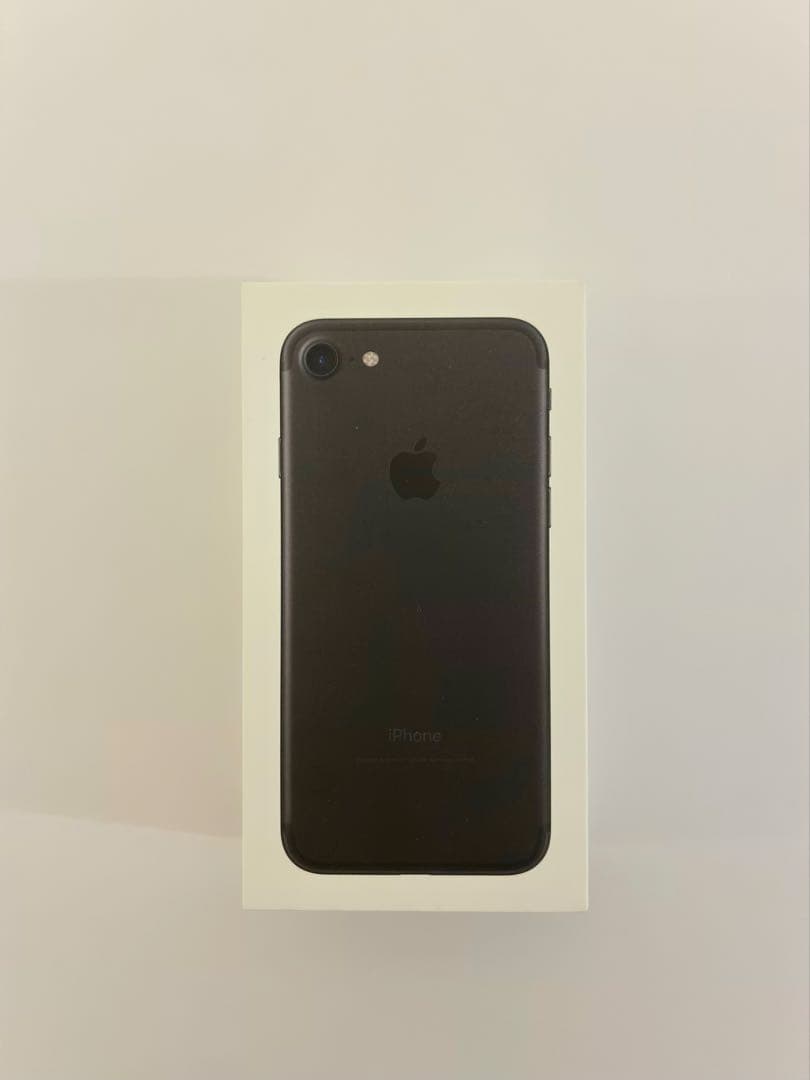 iPhone7 ブラック 128GB 本体