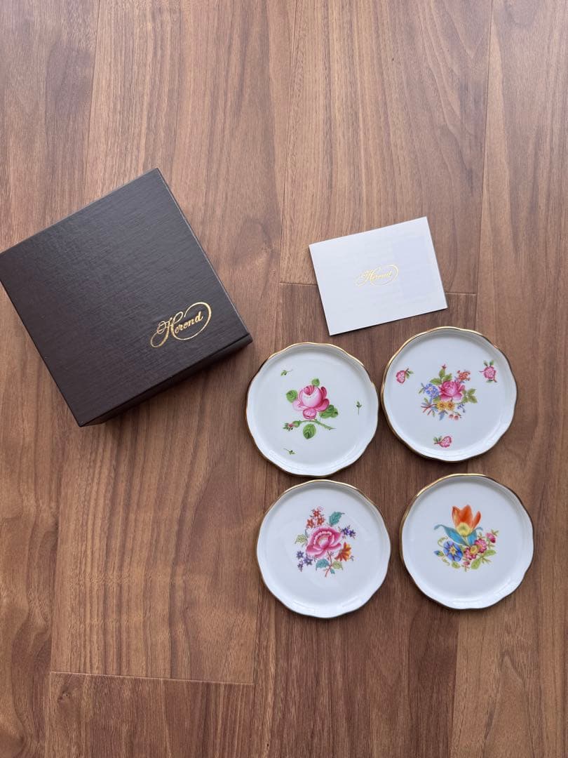 Herend ヘレンド　花柄 皿 4枚セット