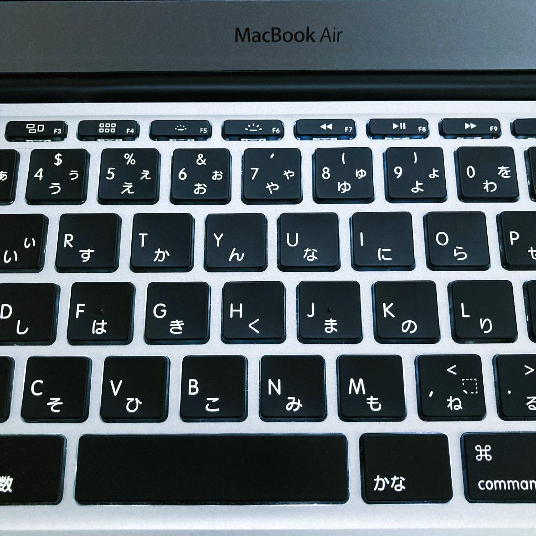 「美品」MacBook Air (11-inch, Mid 2012) 64GB
