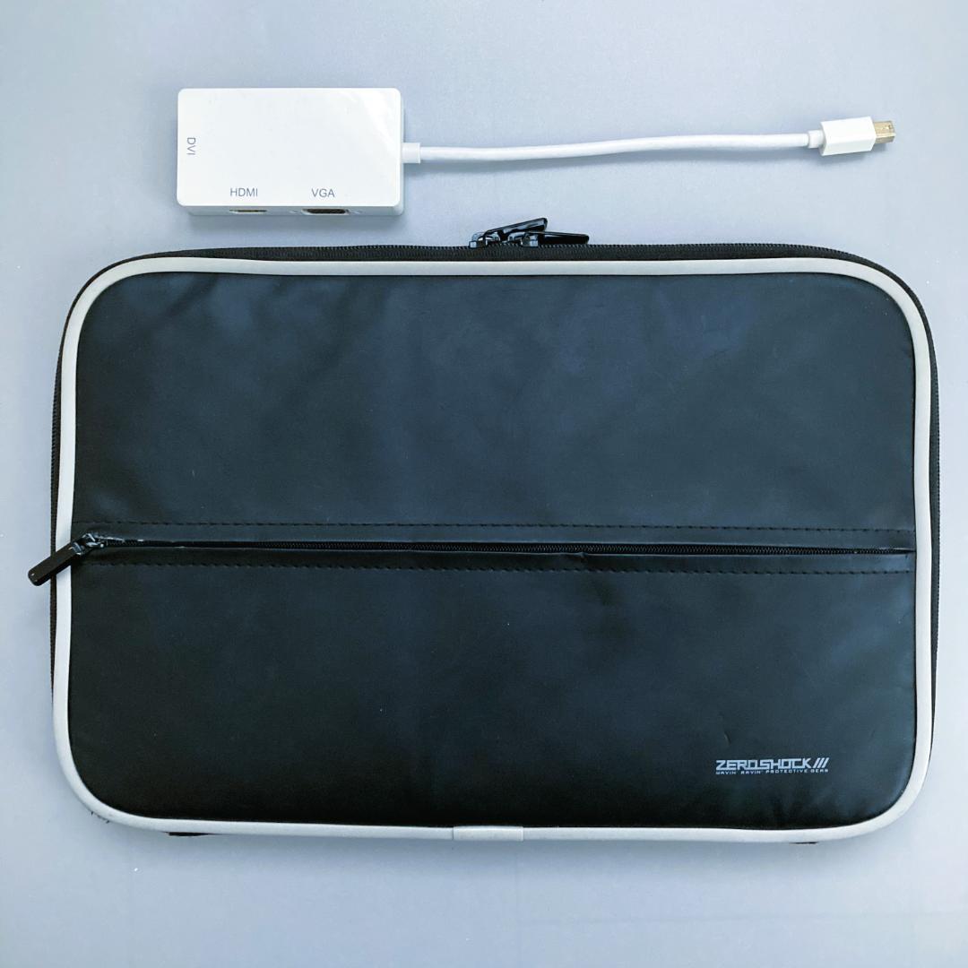 「美品」MacBook Air (11-inch, Mid 2012) 64GB