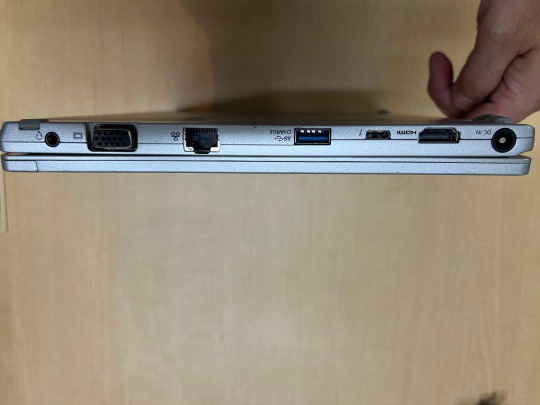 パナソニック　Let s note QV9 CF-QV9RFAVS