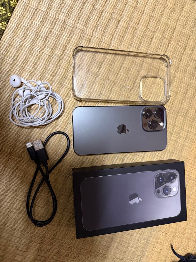 Apple iPhone 13 Pro 本体 512gb グラファイト
