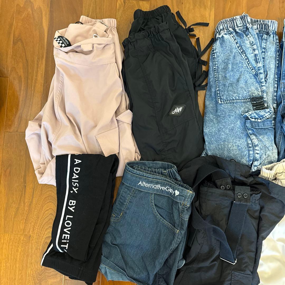 バイラビット等　ボトムス、トップスセット