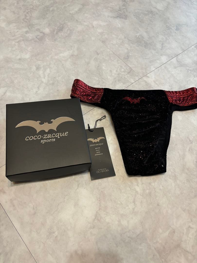 美品 ココザック cocozaque 競技パンツ Sサイズ スポーツモデル