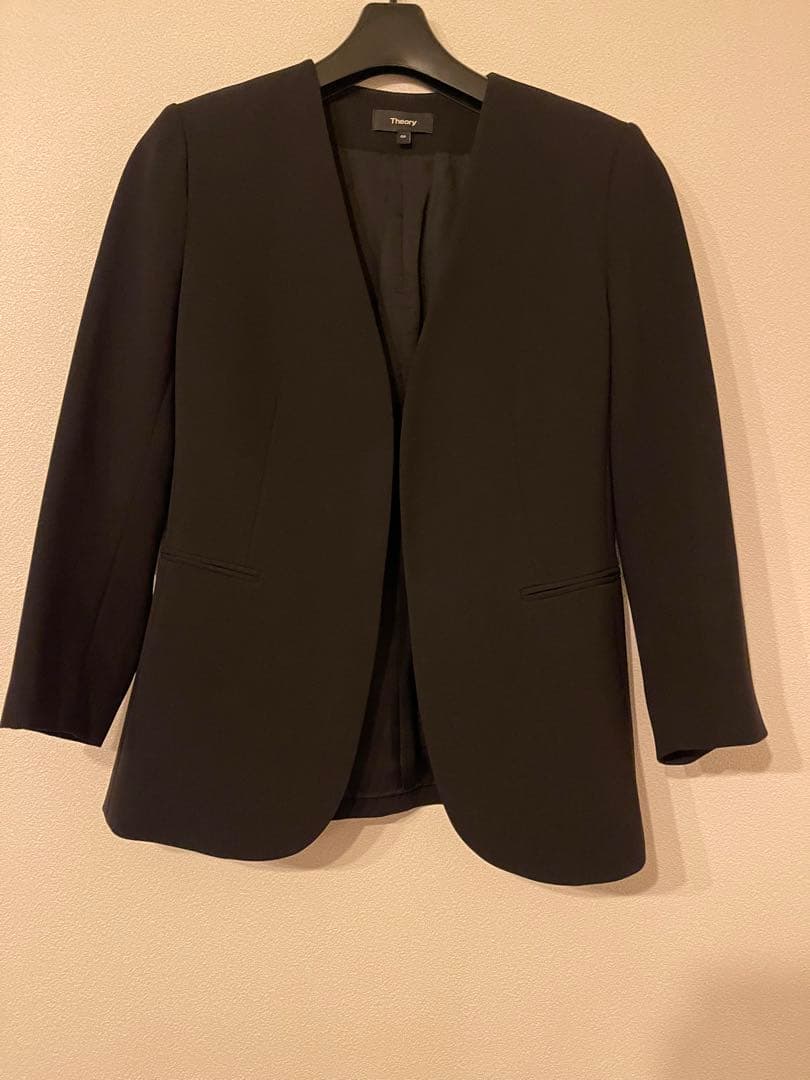 セオリー Theory レディーススーツ サイズ00 (ボトムはウォッシャブル)