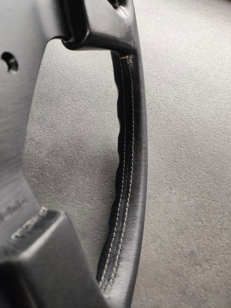 モモステアリング　NAロードスター純正op