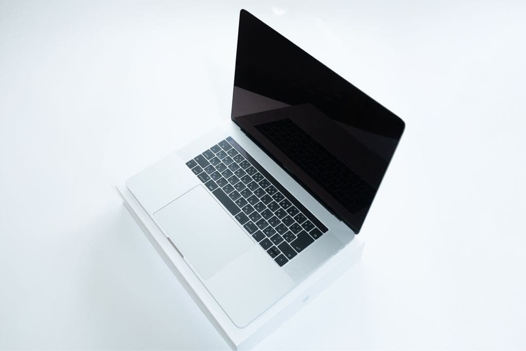 ジャンク MacBook Pro(Retina,15-inch,2017)